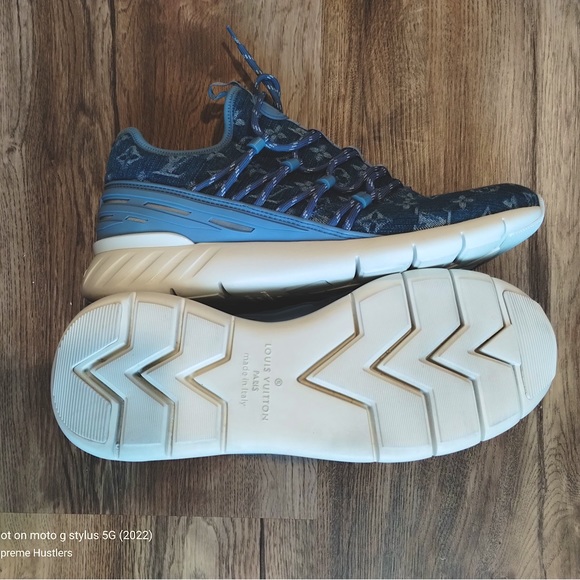 Authentic Preloved  Men size 10 LOUIS VUITTON KNIT SNEAKERS in Blue denim w/ box - Picture 6 of 8